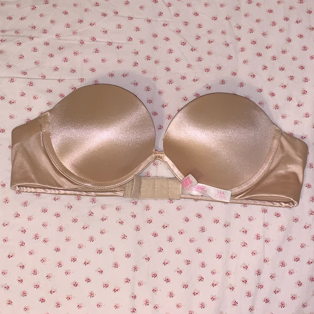 PINK VICTORIA’S SECRET BRA